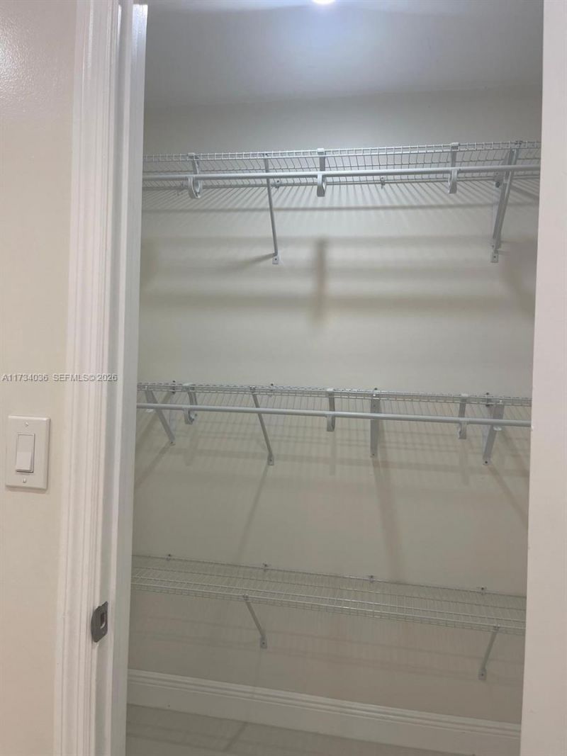 1187 NW 29th Ter, Fort Lauderdale, FL 33311 Photo