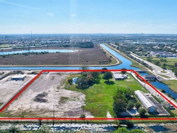 48 Sw Ct, Miramar, FL 33027