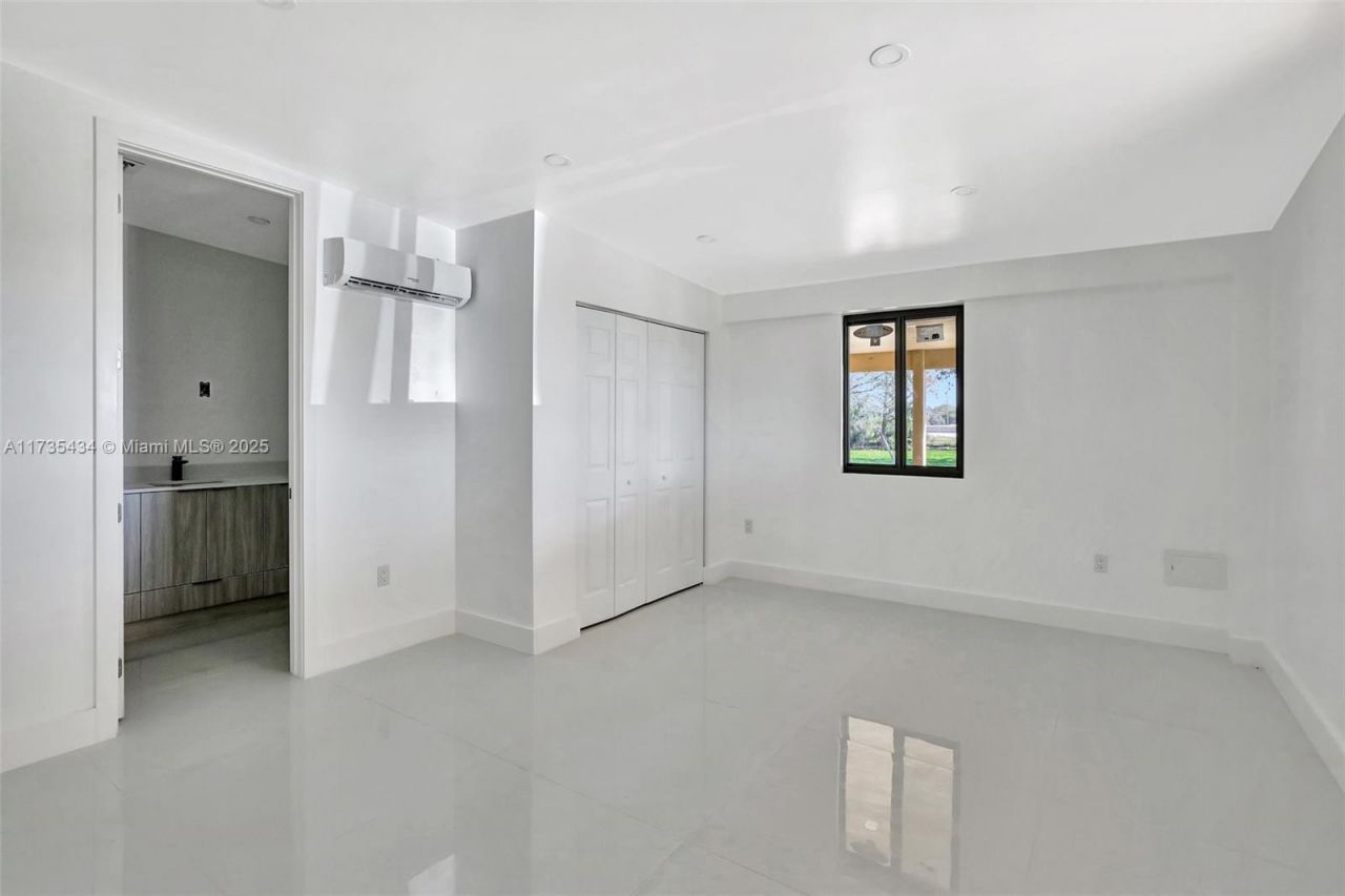 48 SW Ct, Miramar, FL 33027 Photo