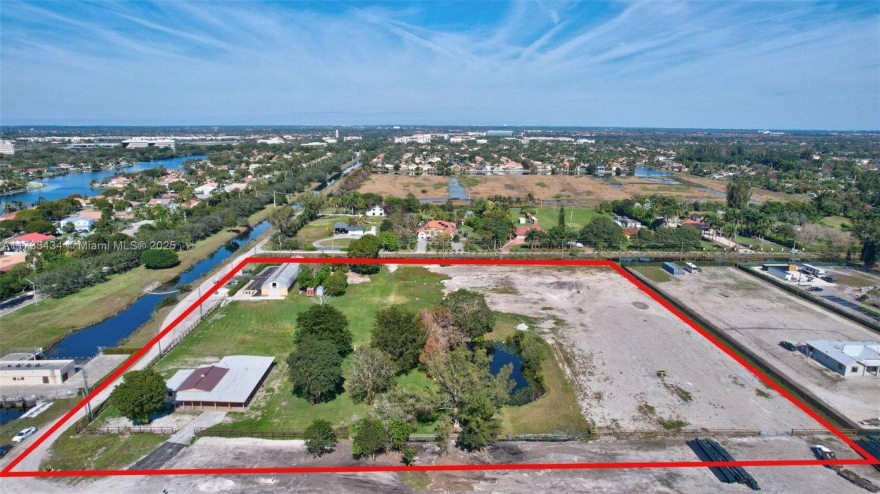 48 SW Ct, Miramar, FL 33027 Photo