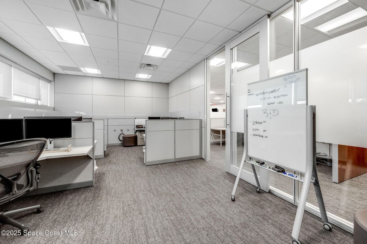 1050 Satcom Lane, Melbourne, FL 32940 Photo