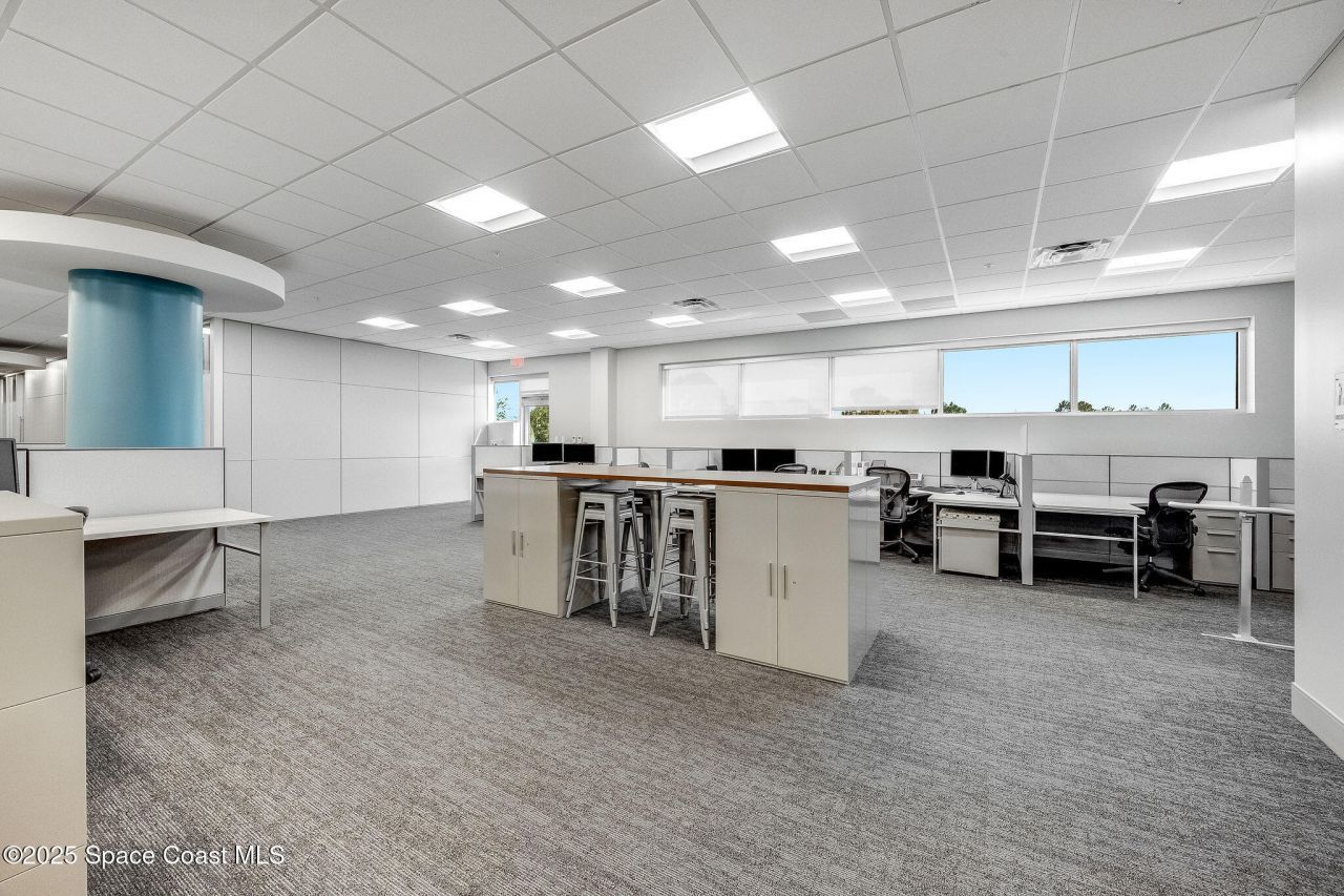 1050 Satcom Lane, Melbourne, FL 32940 Photo