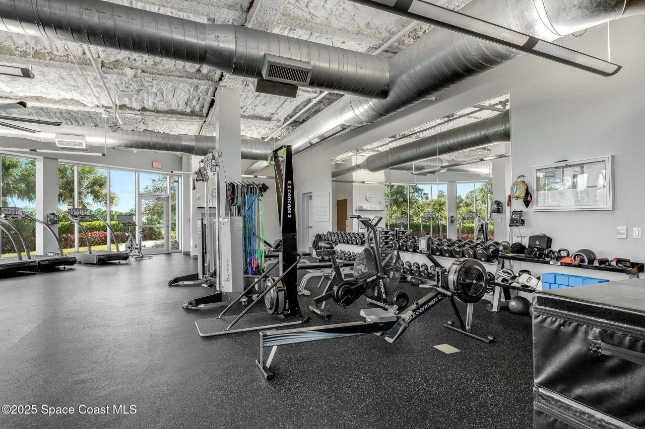 1050 Satcom Lane, Melbourne, FL 32940 Photo