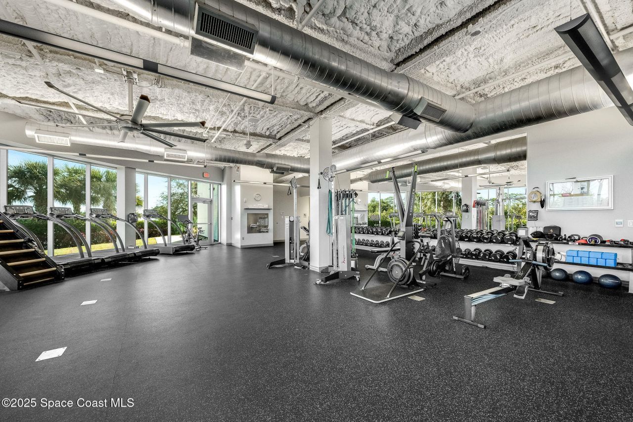 1050 Satcom Lane, Melbourne, FL 32940 Photo