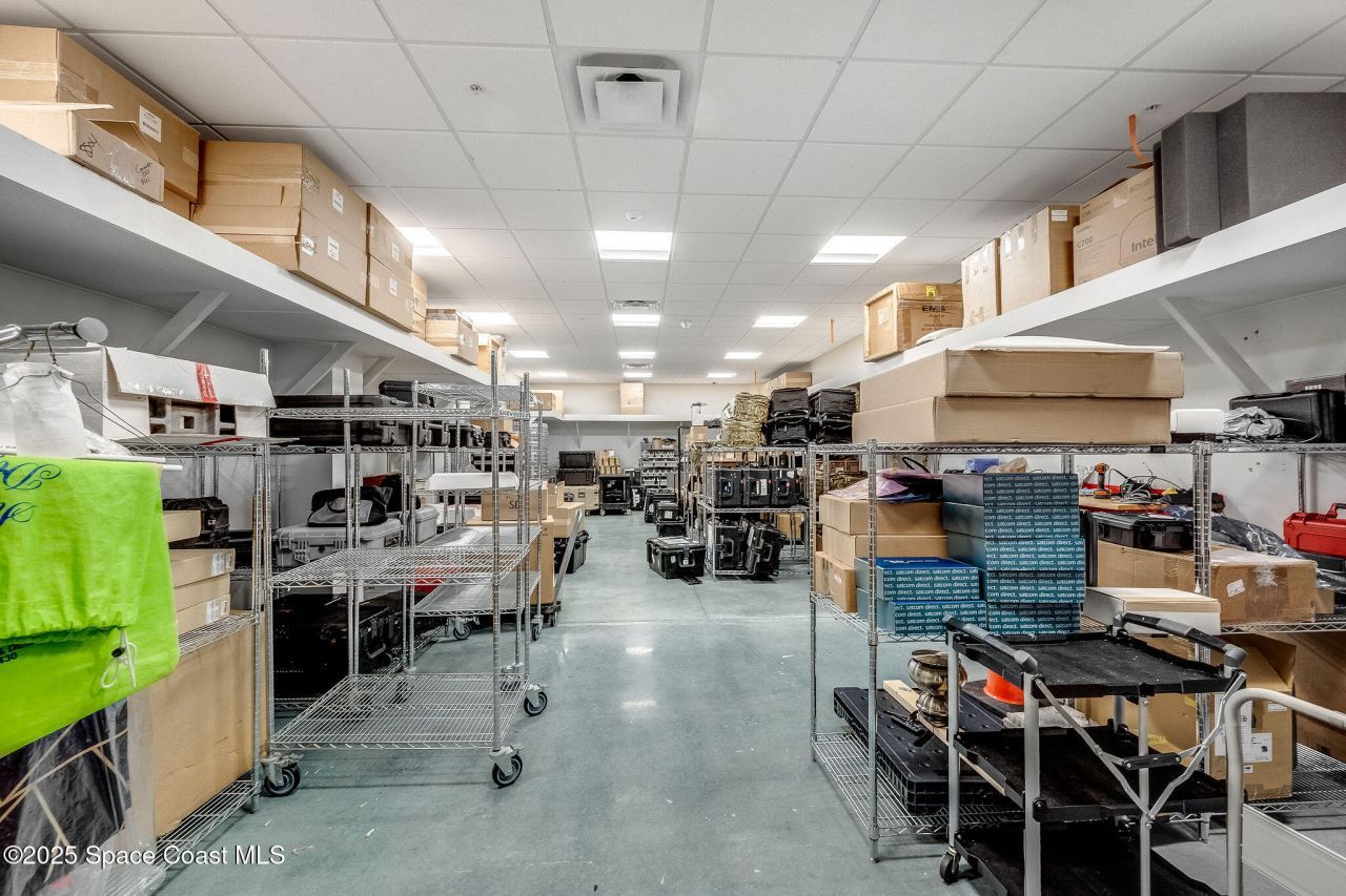 1050 Satcom Lane, Melbourne, FL 32940 Photo