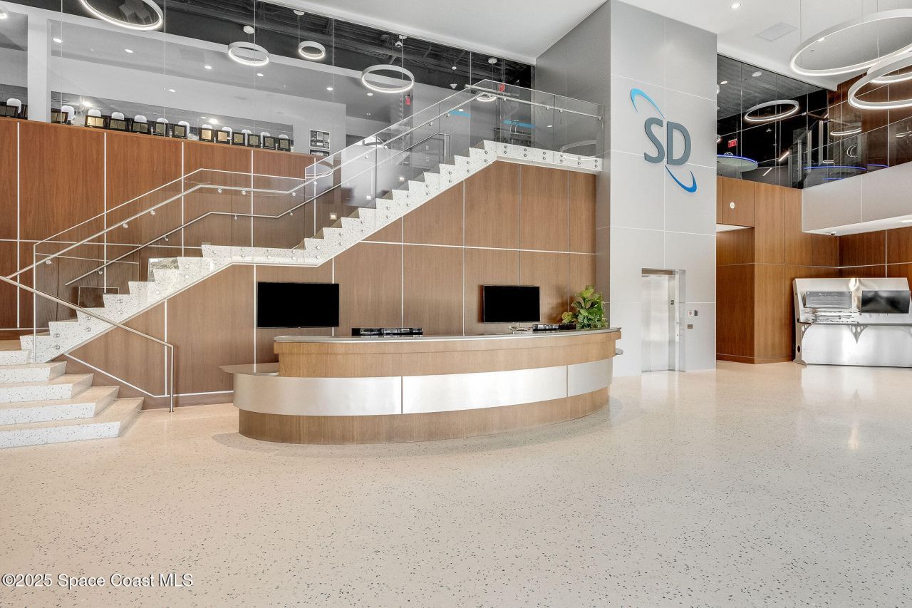 1050 Satcom Lane, Melbourne, FL 32940 Photo