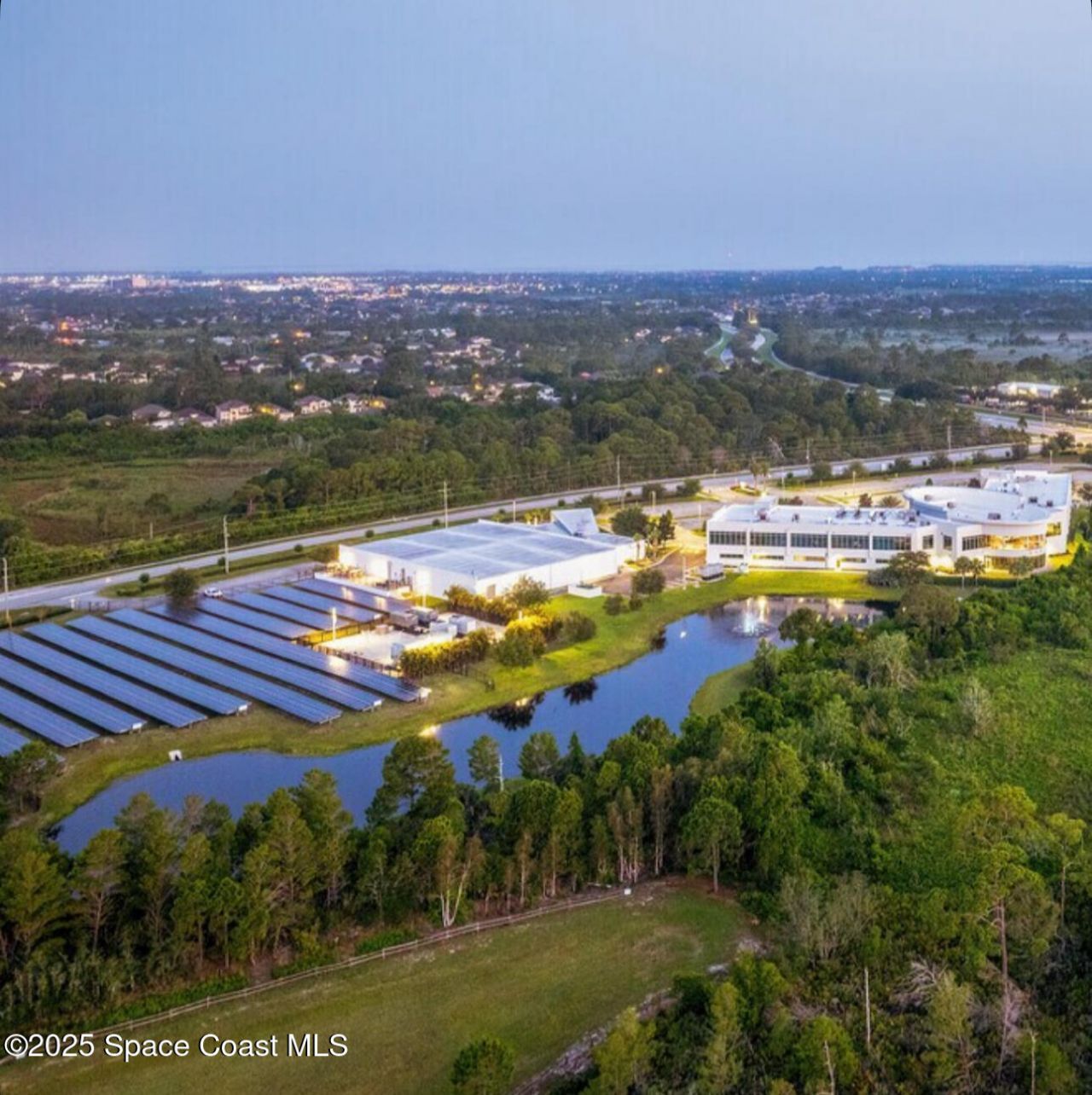 1050 Satcom Lane, Melbourne, FL 32940 Photo