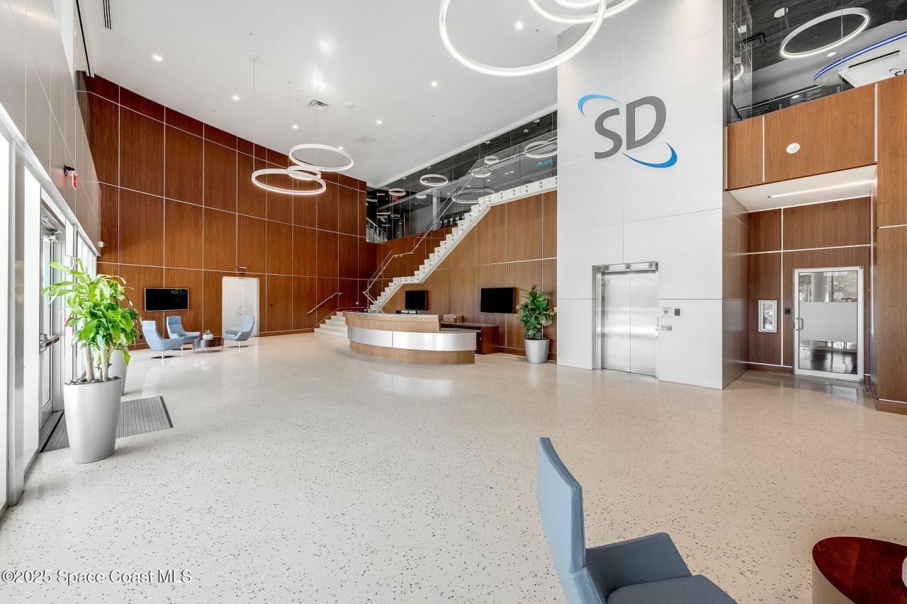 1050 Satcom Lane, Melbourne, FL 32940 Photo