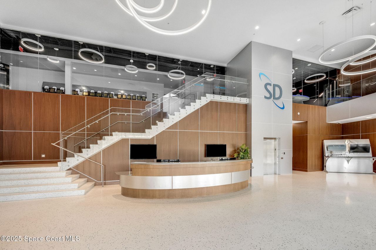 1050 Satcom Lane, Melbourne, FL 32940 Photo