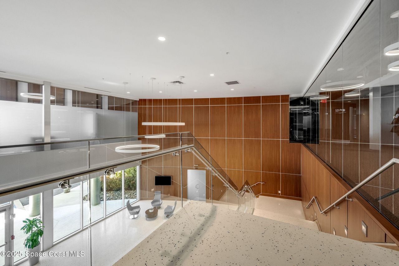 1050 Satcom Lane, Melbourne, FL 32940 Photo