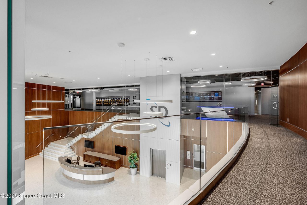 1050 Satcom Lane, Melbourne, FL 32940 Photo