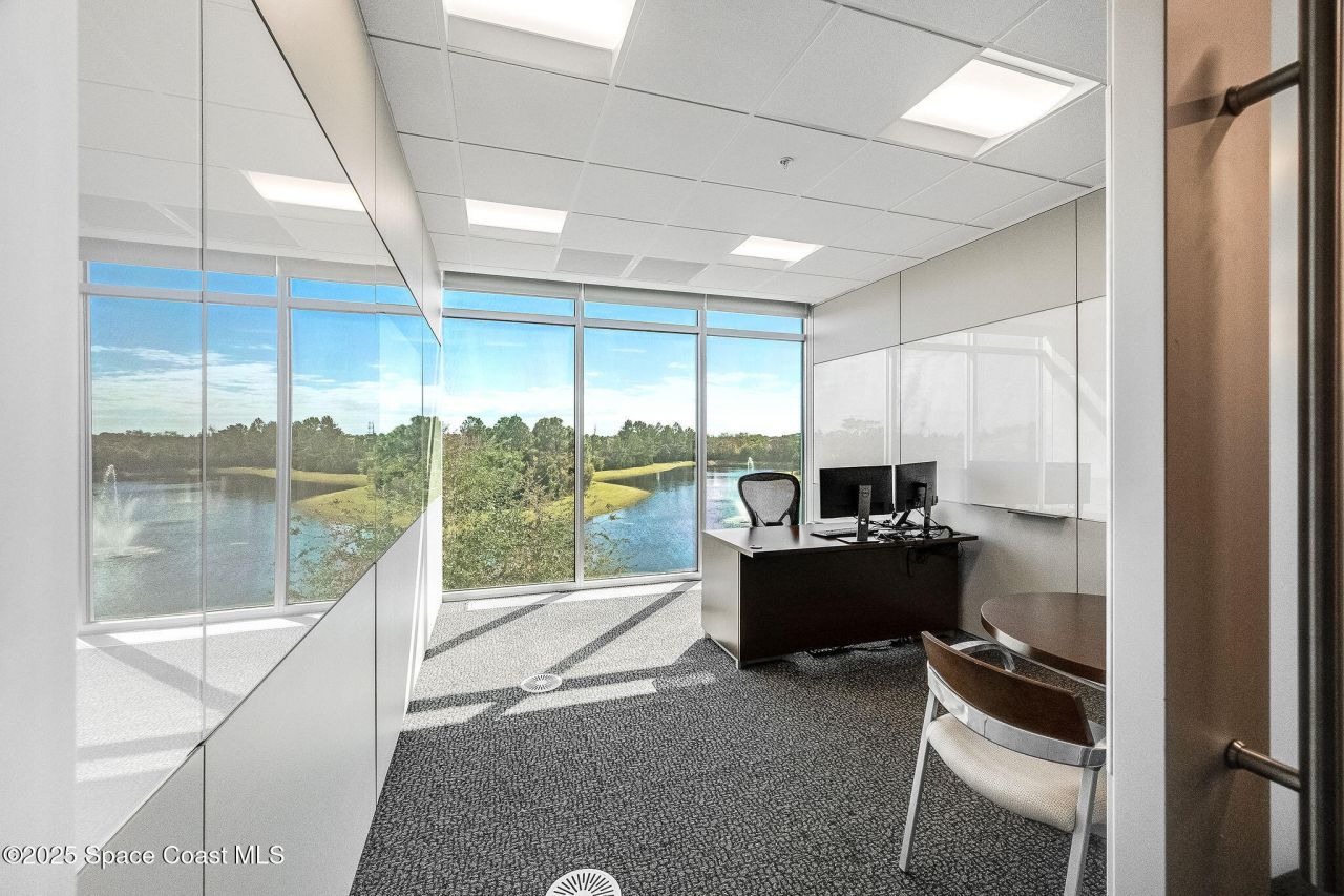 1050 Satcom Lane, Melbourne, FL 32940 Photo