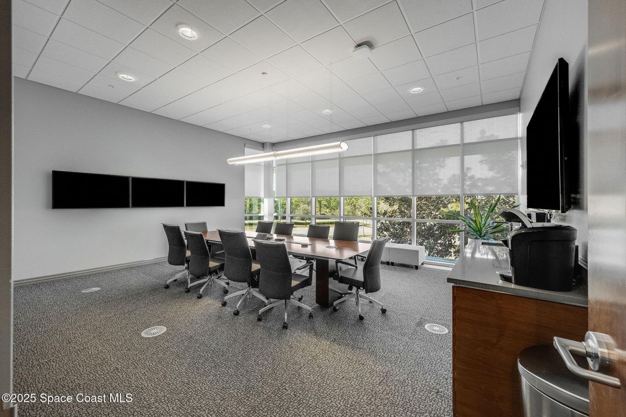 1050 Satcom Lane, Melbourne, FL 32940 Photo