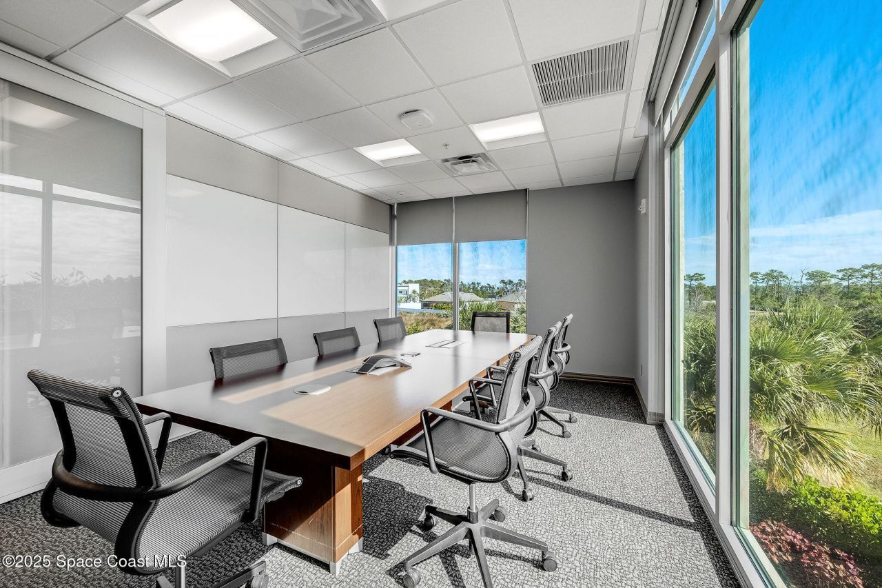 1050 Satcom Lane, Melbourne, FL 32940 Photo