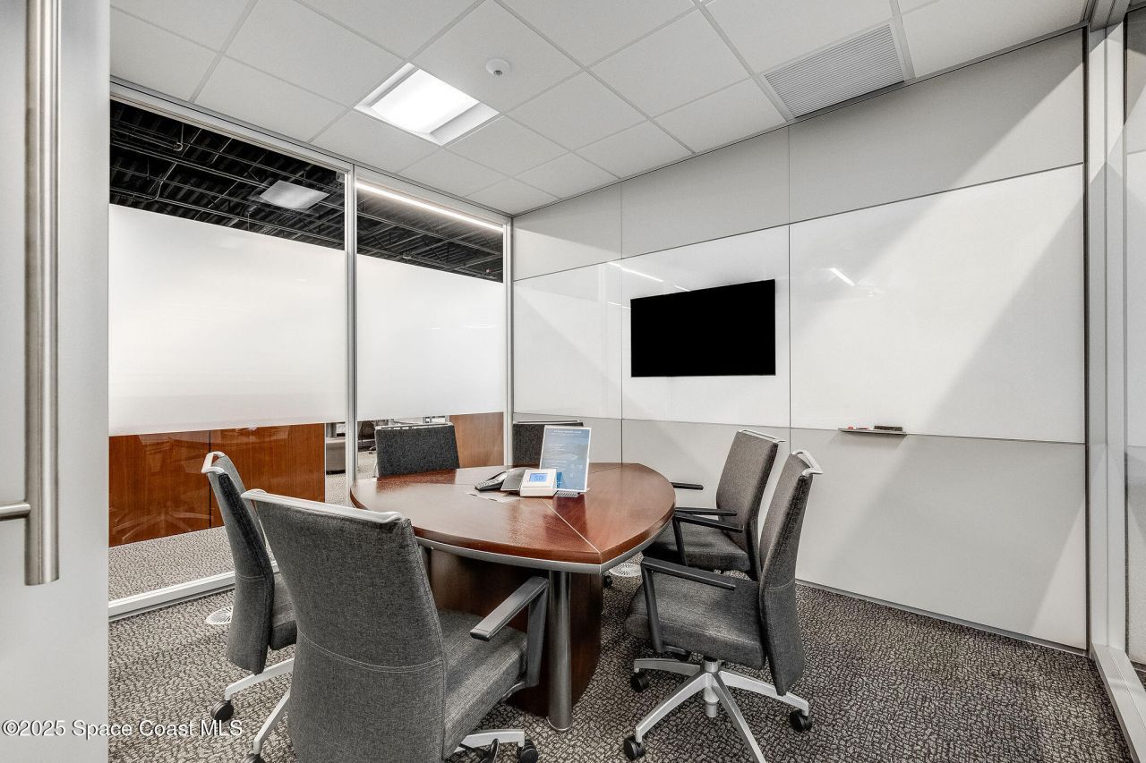 1050 Satcom Lane, Melbourne, FL 32940 Photo