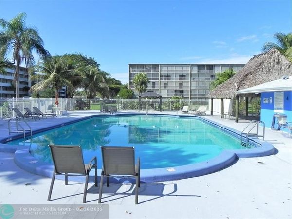 4650 Washington St, Unit 210, Hollywood, FL 33021