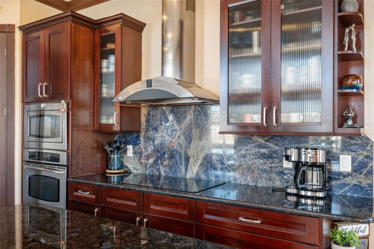 5287 Tuna Lane, Weeki Wachee, FL 34607 Photo