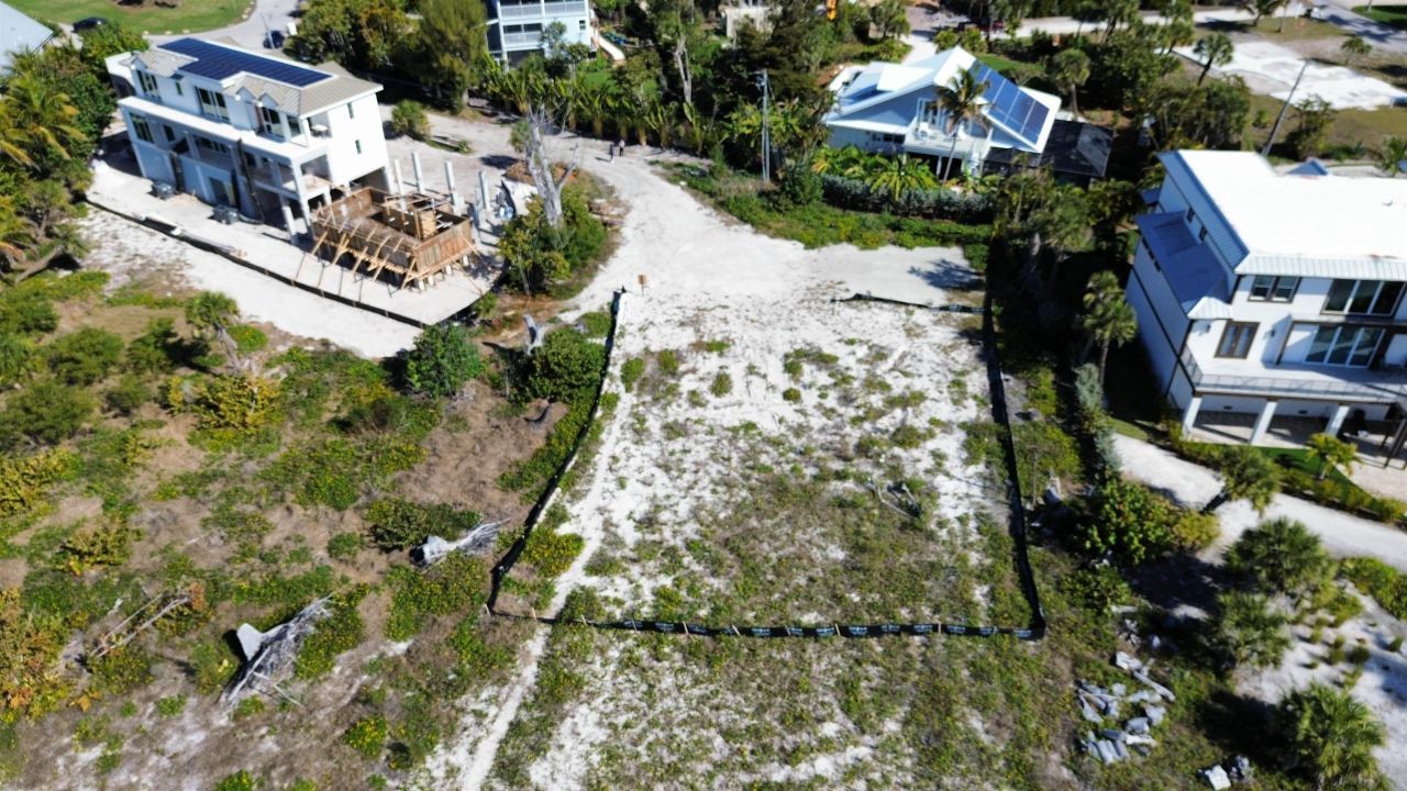 4741 Tradewinds Dr, Sanibel, FL 33957 Photo