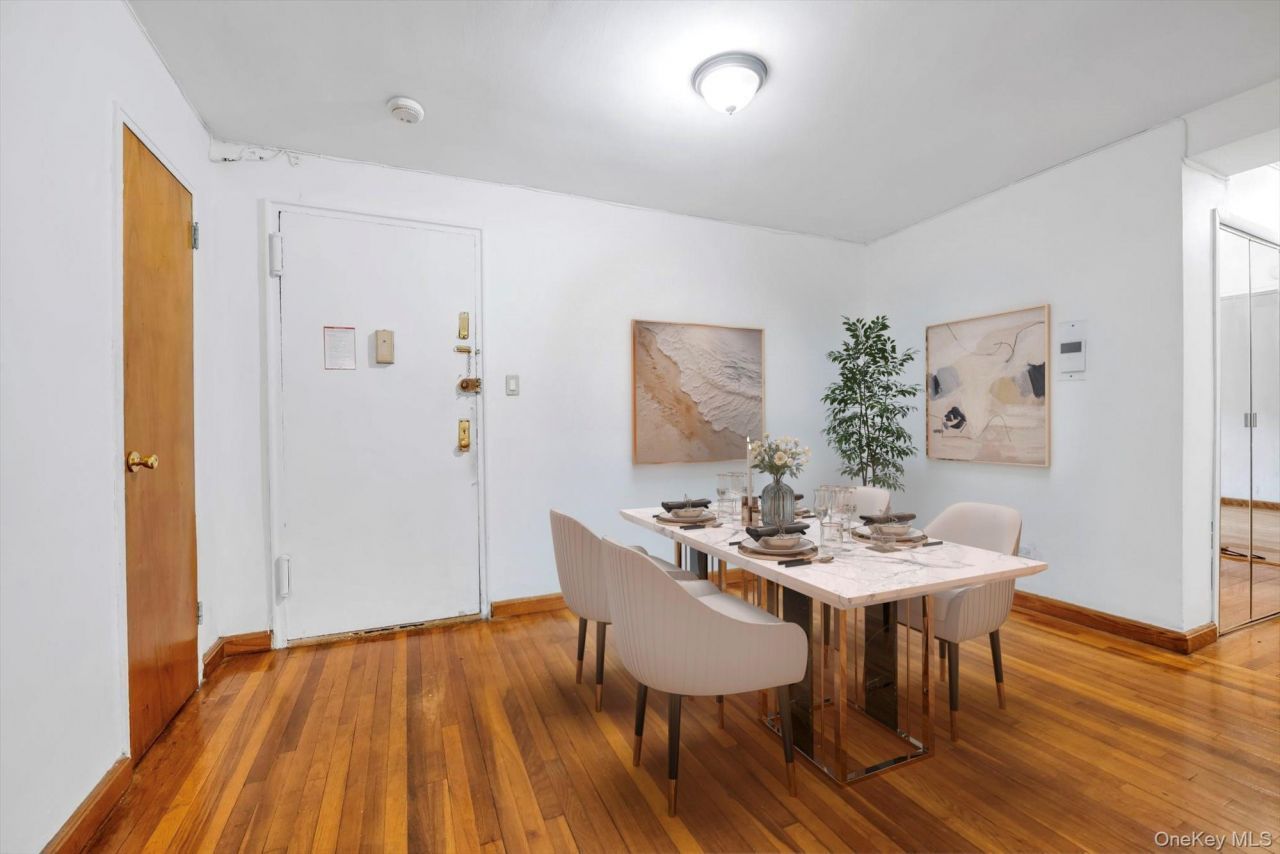 94-11 60th Avenue, Unit 4E, Elmhurst, NY 11373 Main Photo
