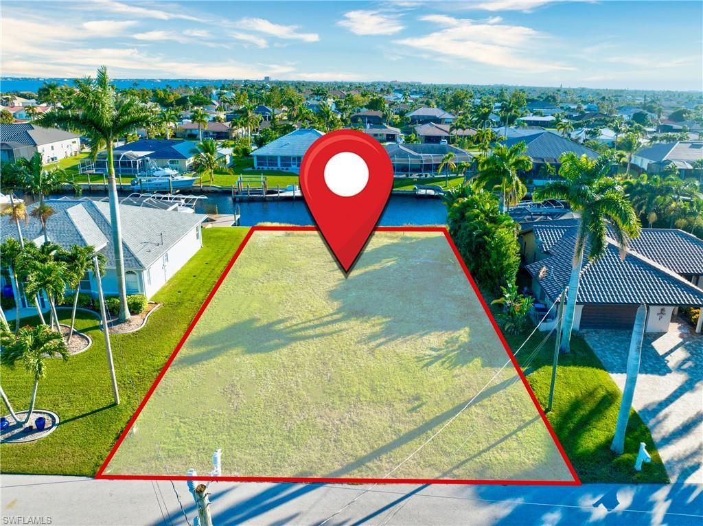 2022 SE 29th St, Cape Coral, FL 33904 Photo