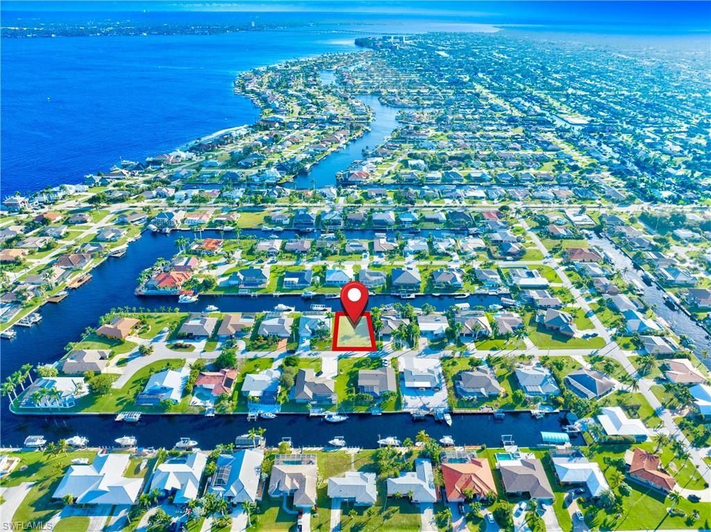 2022 SE 29th St, Cape Coral, FL 33904 Photo
