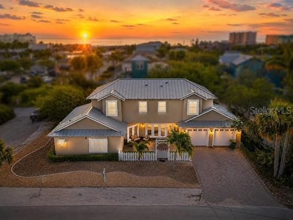 201 S COOPER STREET, NEW SMYRNA BEACH, FL 32169