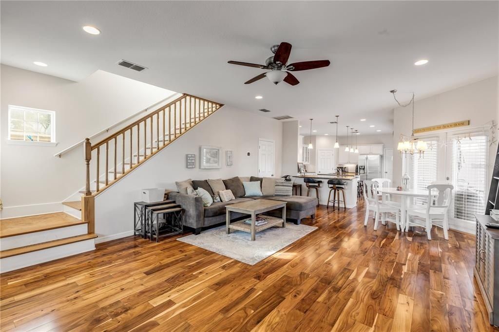 201 S Cooper Street, New Smyrna Beach, FL 32169 Photo