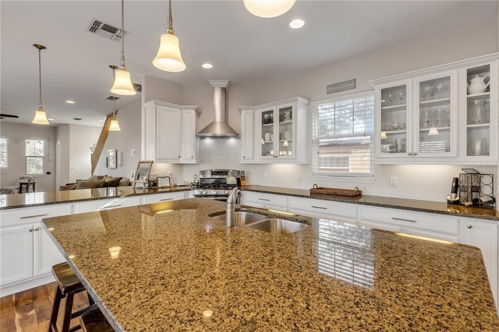 201 S Cooper Street, New Smyrna Beach, FL 32169 Photo