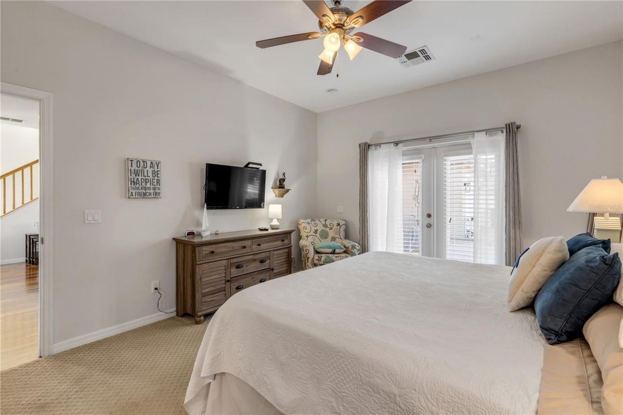 201 S Cooper Street, New Smyrna Beach, FL 32169 Photo