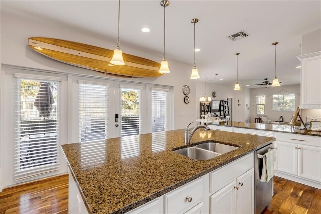 201 S Cooper Street, New Smyrna Beach, FL 32169 Photo