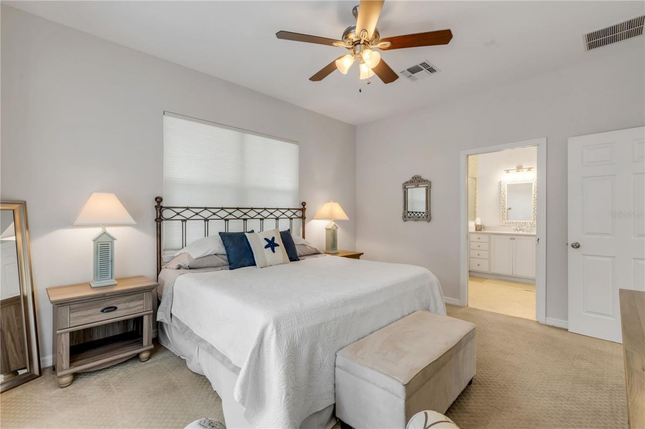 201 S Cooper Street, New Smyrna Beach, FL 32169 Photo