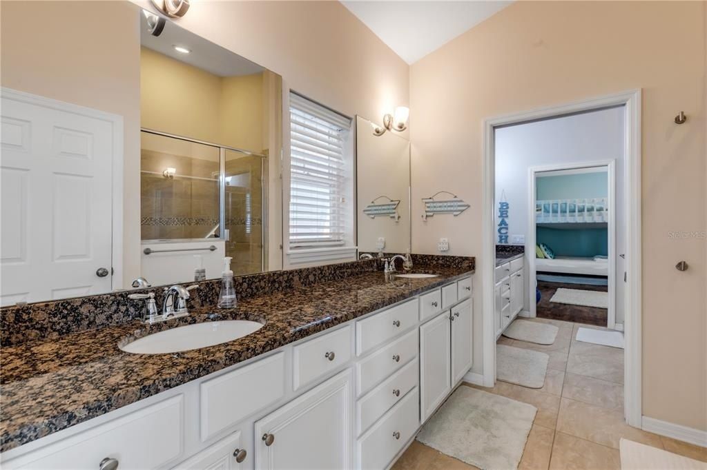 201 S Cooper Street, New Smyrna Beach, FL 32169 Photo