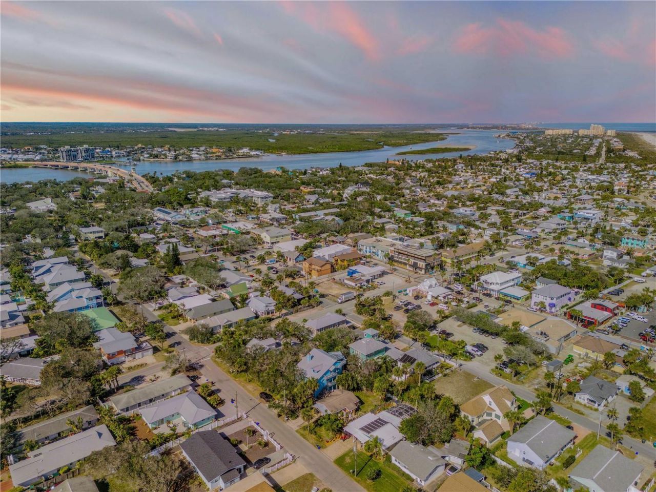 201 S Cooper Street, New Smyrna Beach, FL 32169 Photo