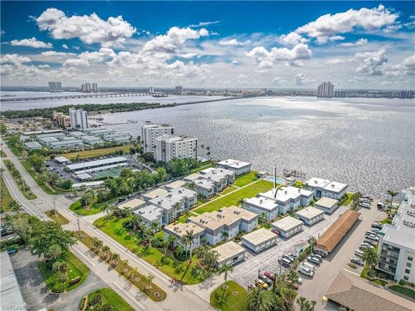 3390 N Key DR, Unit 6, NORTH FORT MYERS, FL 33903