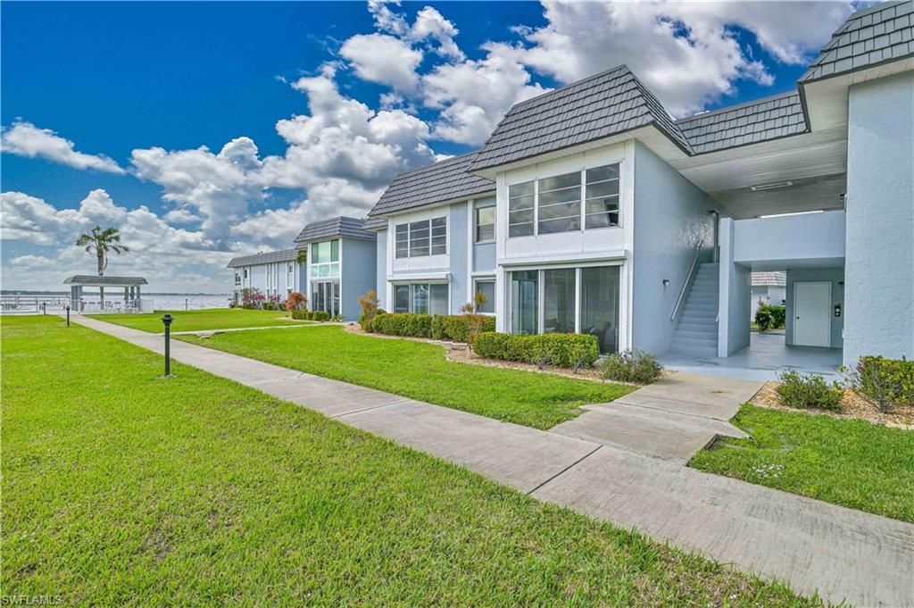 3390 N Key Dr, Unit 6, North Fort Myers, FL 33903 Photo