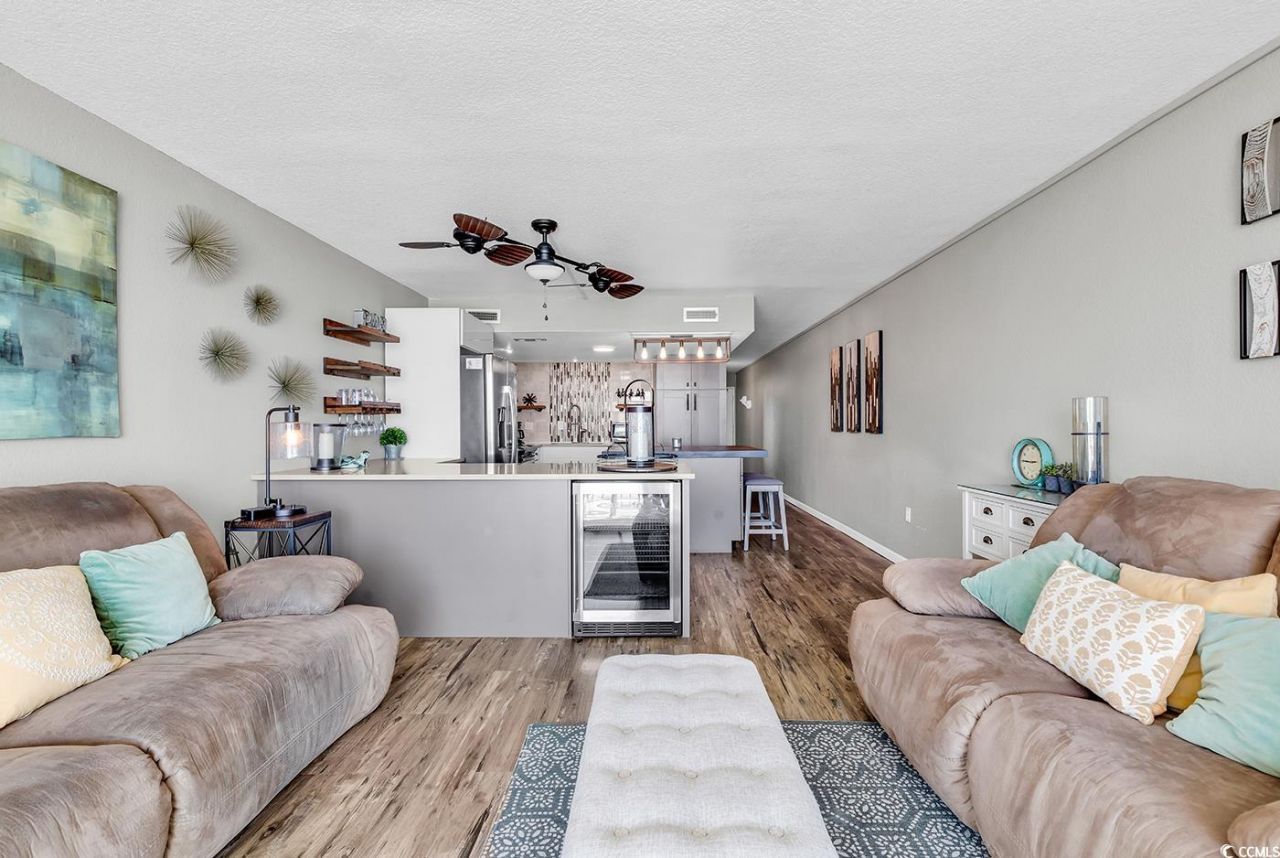 1012 N Waccamaw Dr. Photo 25