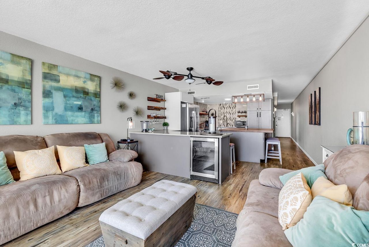 1012 N Waccamaw Dr. Photo 26