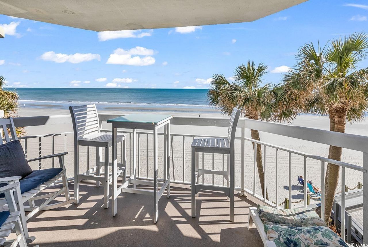 1012 N Waccamaw Dr. Photo 4