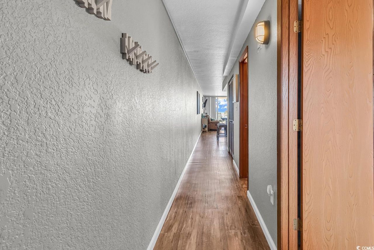 1012 N Waccamaw Dr. Photo 5