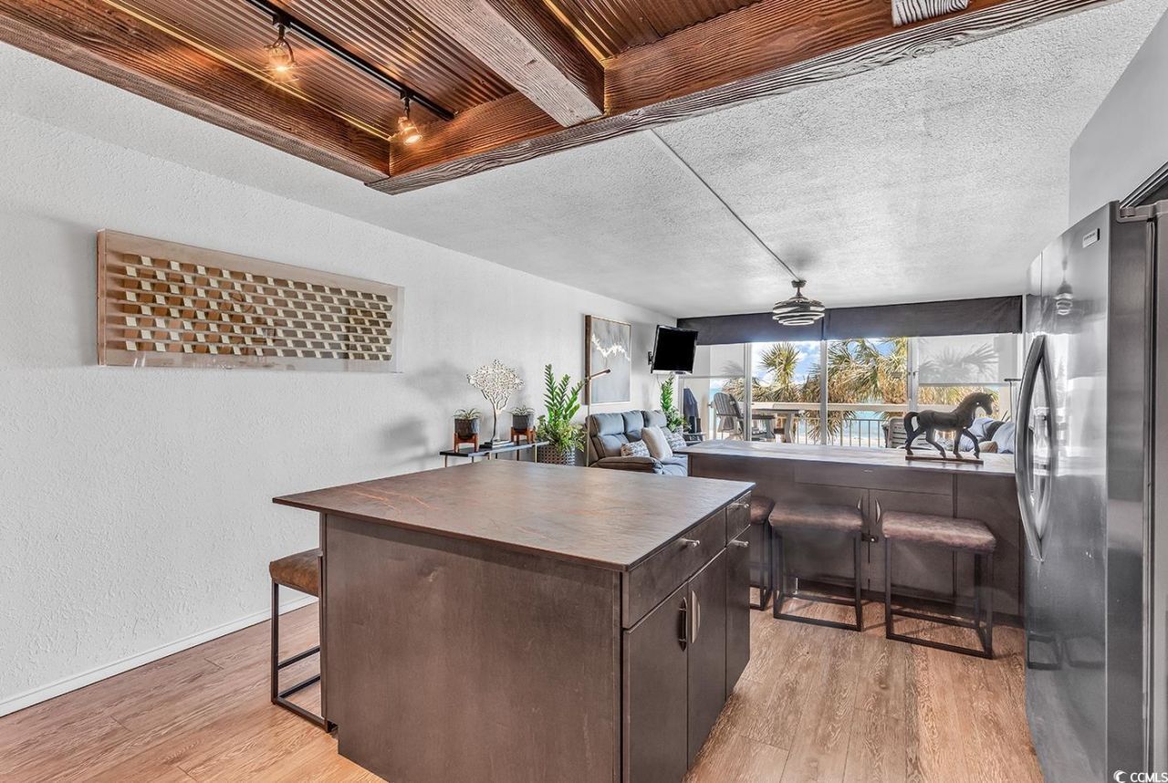 1012 N Waccamaw Dr. Photo 17