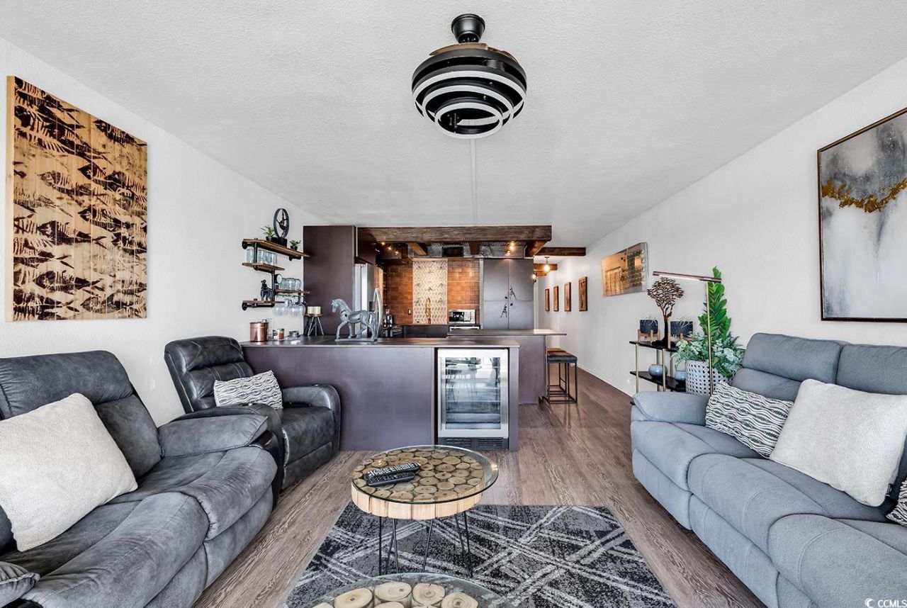 1012 N Waccamaw Dr. Photo 24