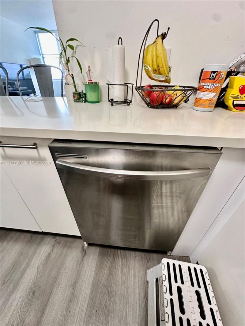 7441 Wayne Ave, Unit 6B, Miami Beach, FL 33141 Photo