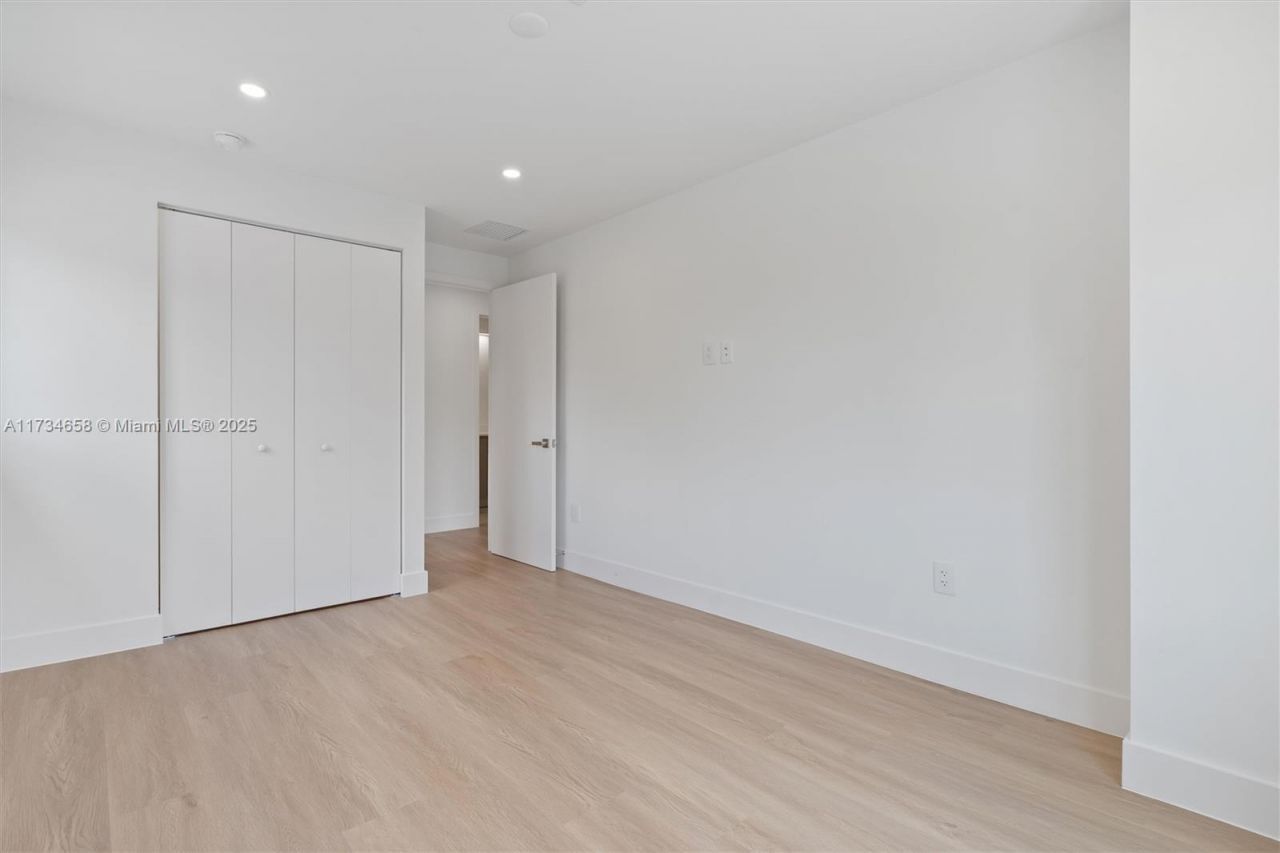 1567 NW 94th Way, Unit 10, Coral Springs, FL 33071 Photo