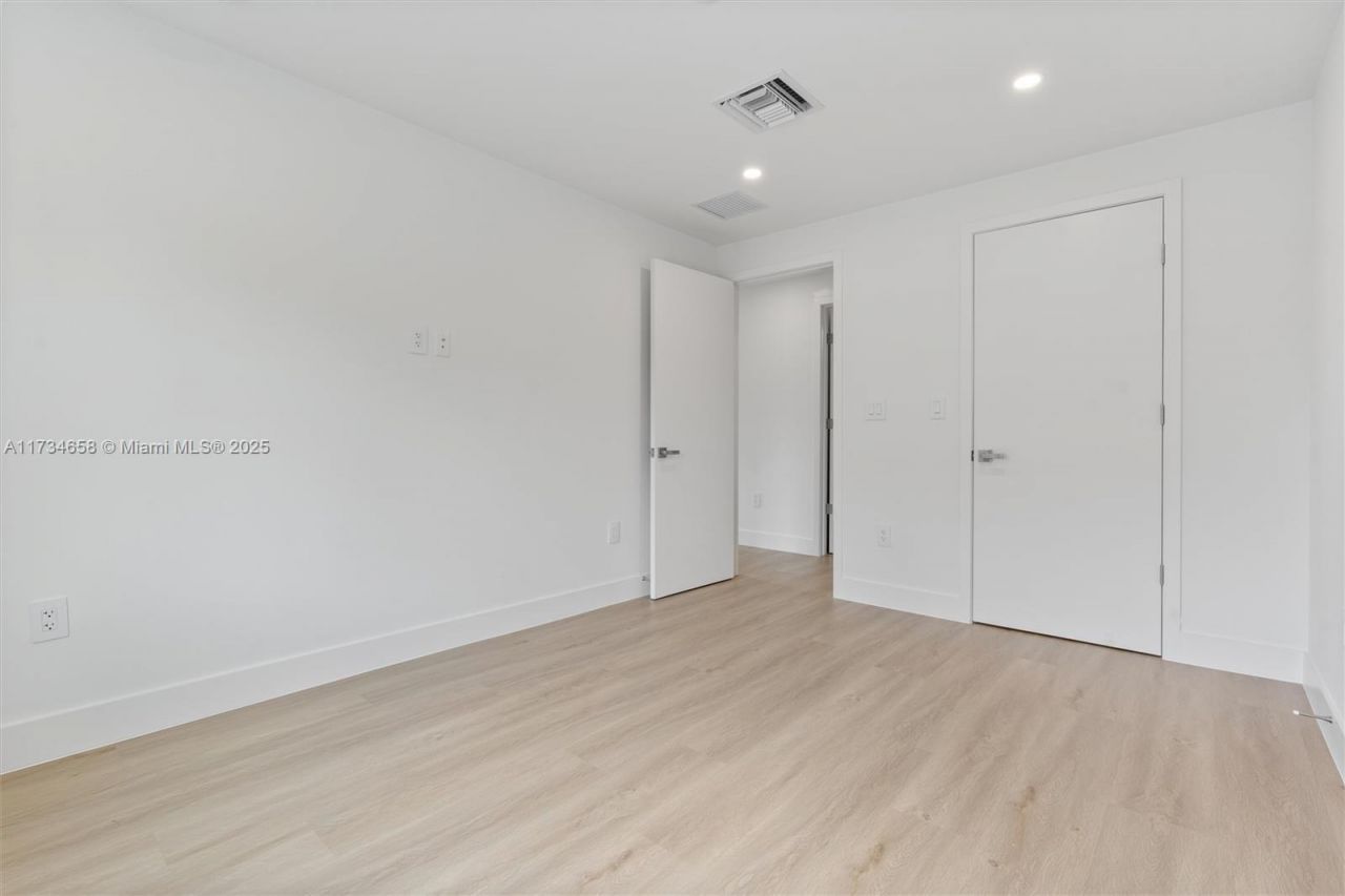 1567 NW 94th Way, Unit 10, Coral Springs, FL 33071 Photo