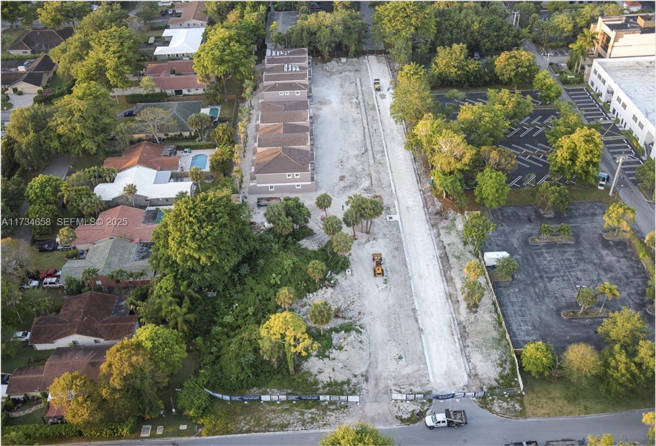 1567 NW 94th Way, Unit 10, Coral Springs, FL 33071 Photo