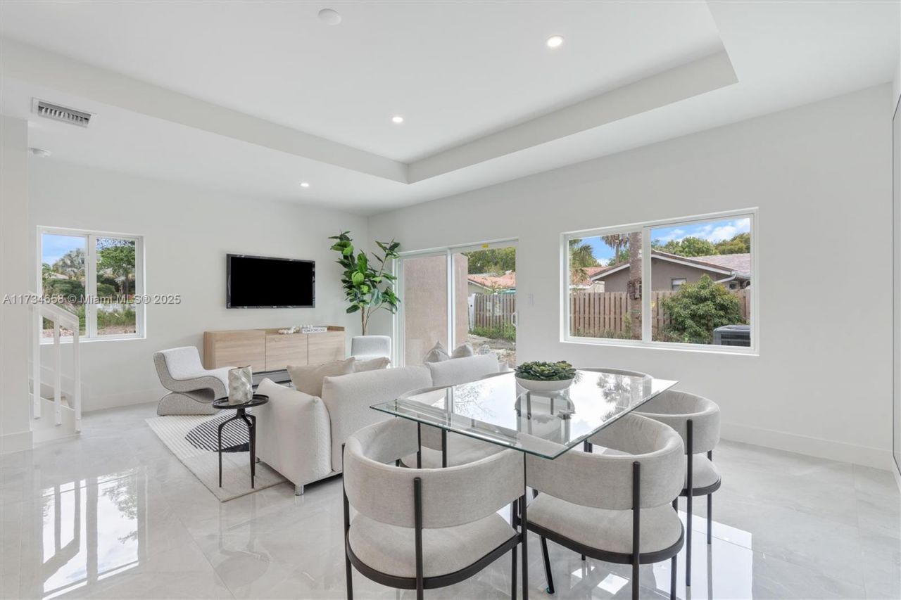 1567 NW 94th Way, Unit 10, Coral Springs, FL 33071 Photo