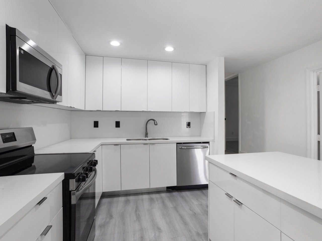 231 N Seacrest Circle, Delray Beach, FL 33444 Photo