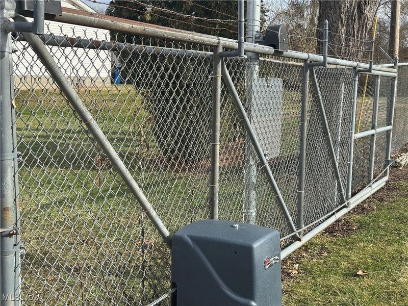 123 Pine Street, Gallipolis, OH 45631 Photo 14