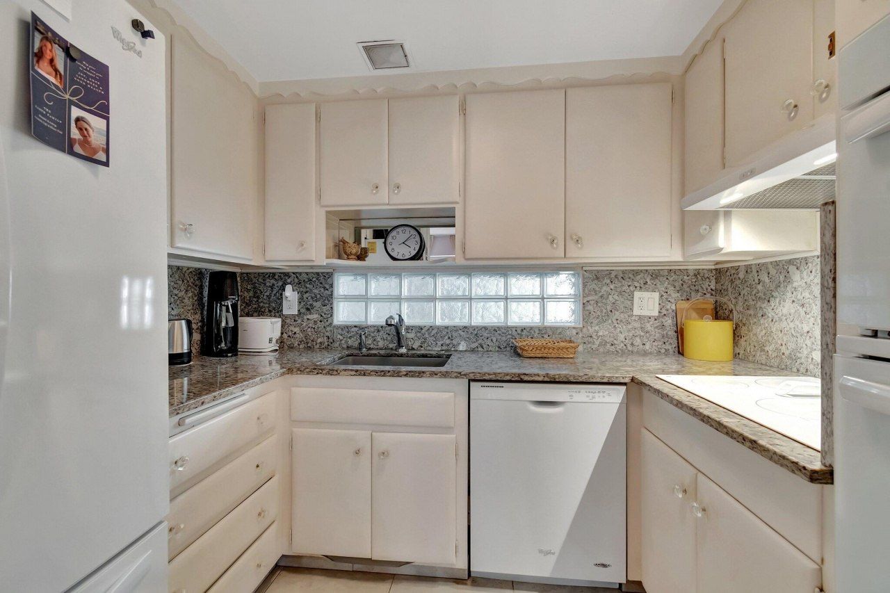 2711 S Ocean 0020 Boulevard, Unit 2, Highland Beach, FL 33487 Photo