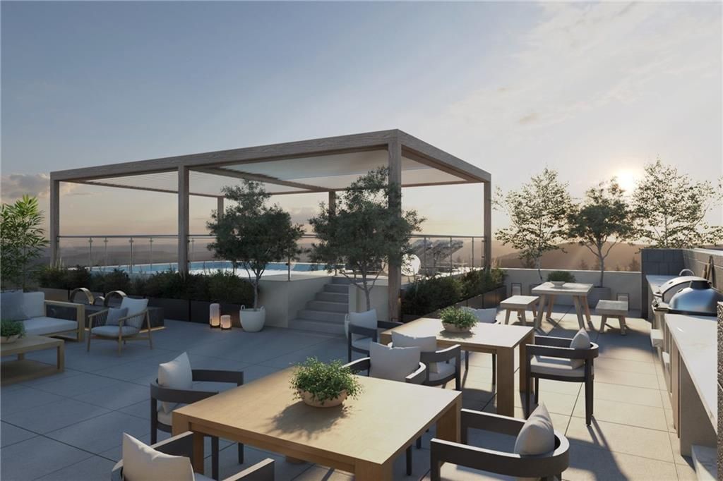 318 Sandy Springs Circle, Unit 150, Atlanta, GA 30328 Main Photo